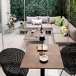 Bed and Breakfast Bm 4*