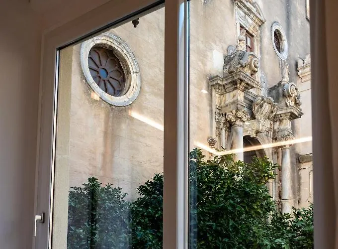 Bm 住宿加早餐酒店 切法卢