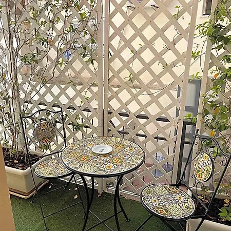Bm Bed & Breakfast 4*